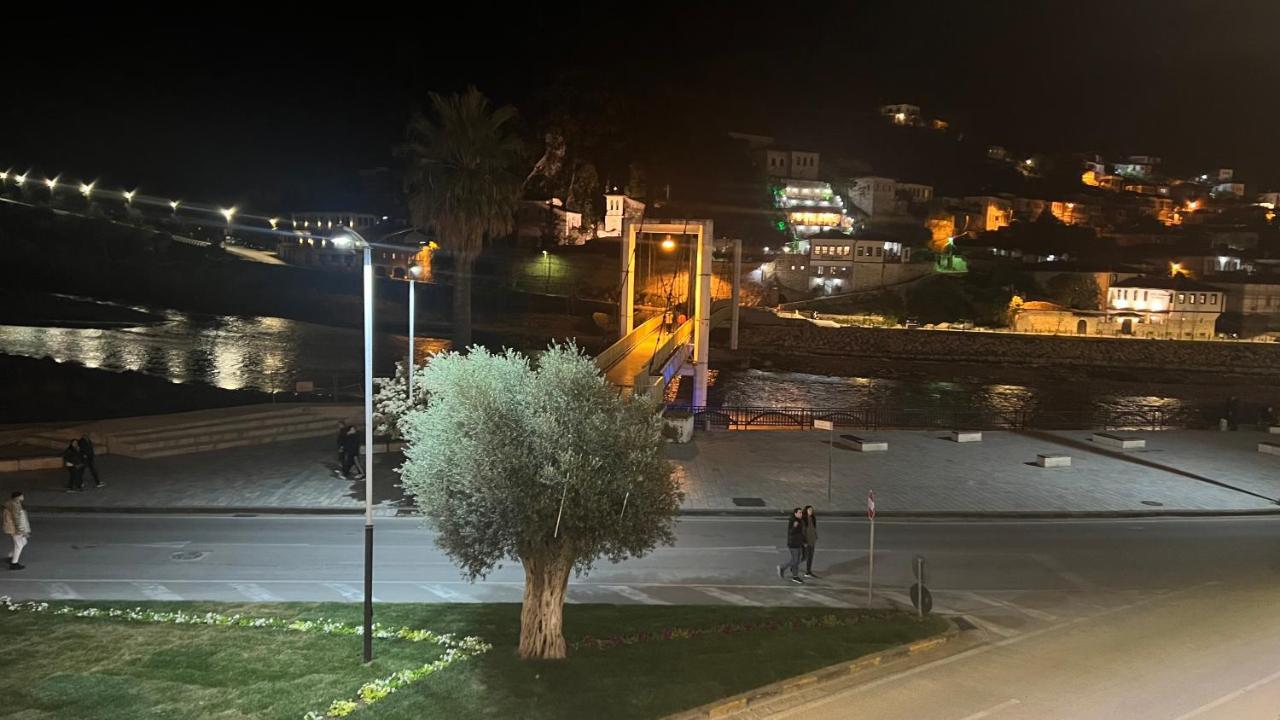 Fole Hotel Berat Buitenkant foto